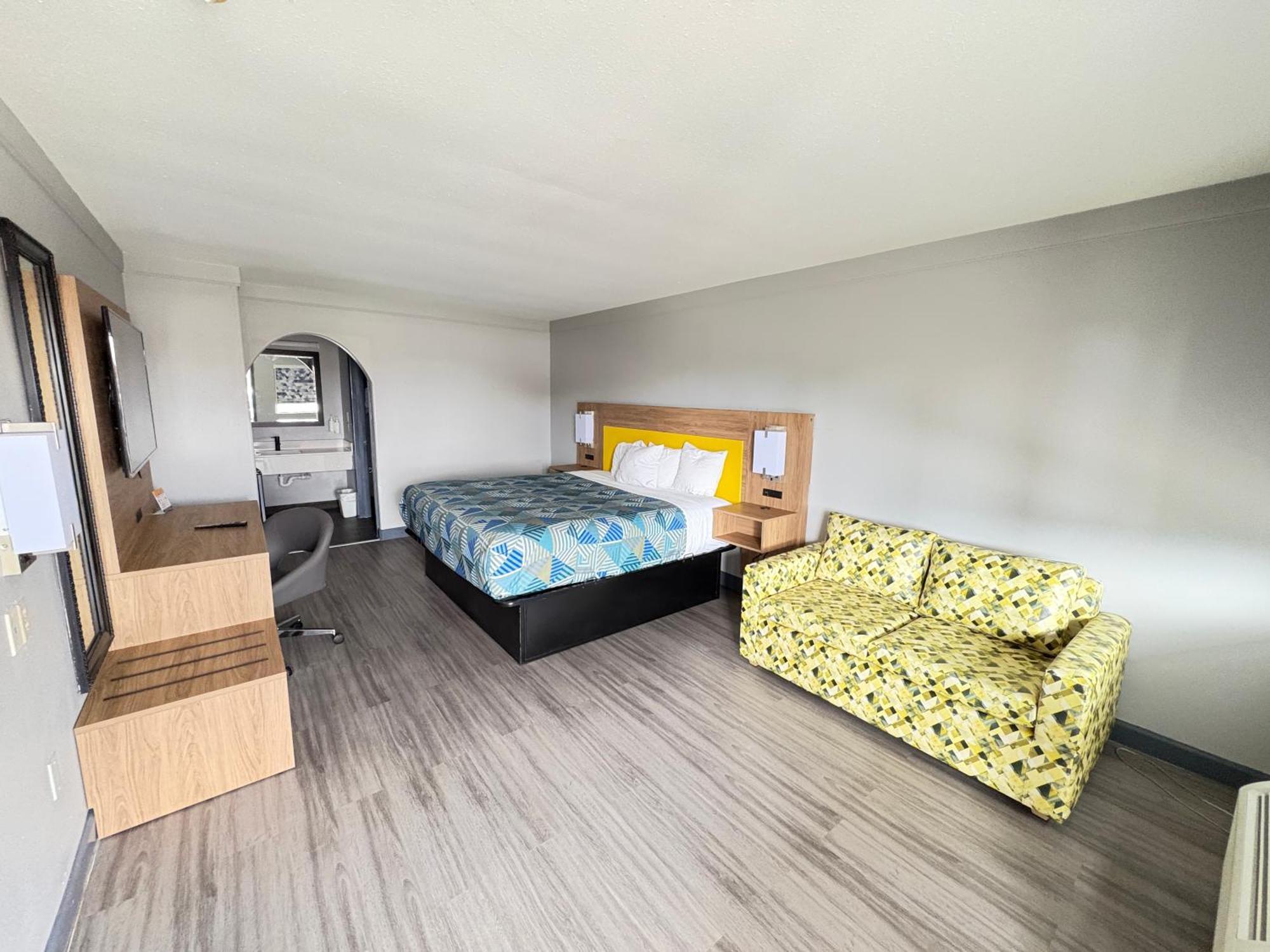 Days Inn By Wyndham Gonzales Buitenkant foto