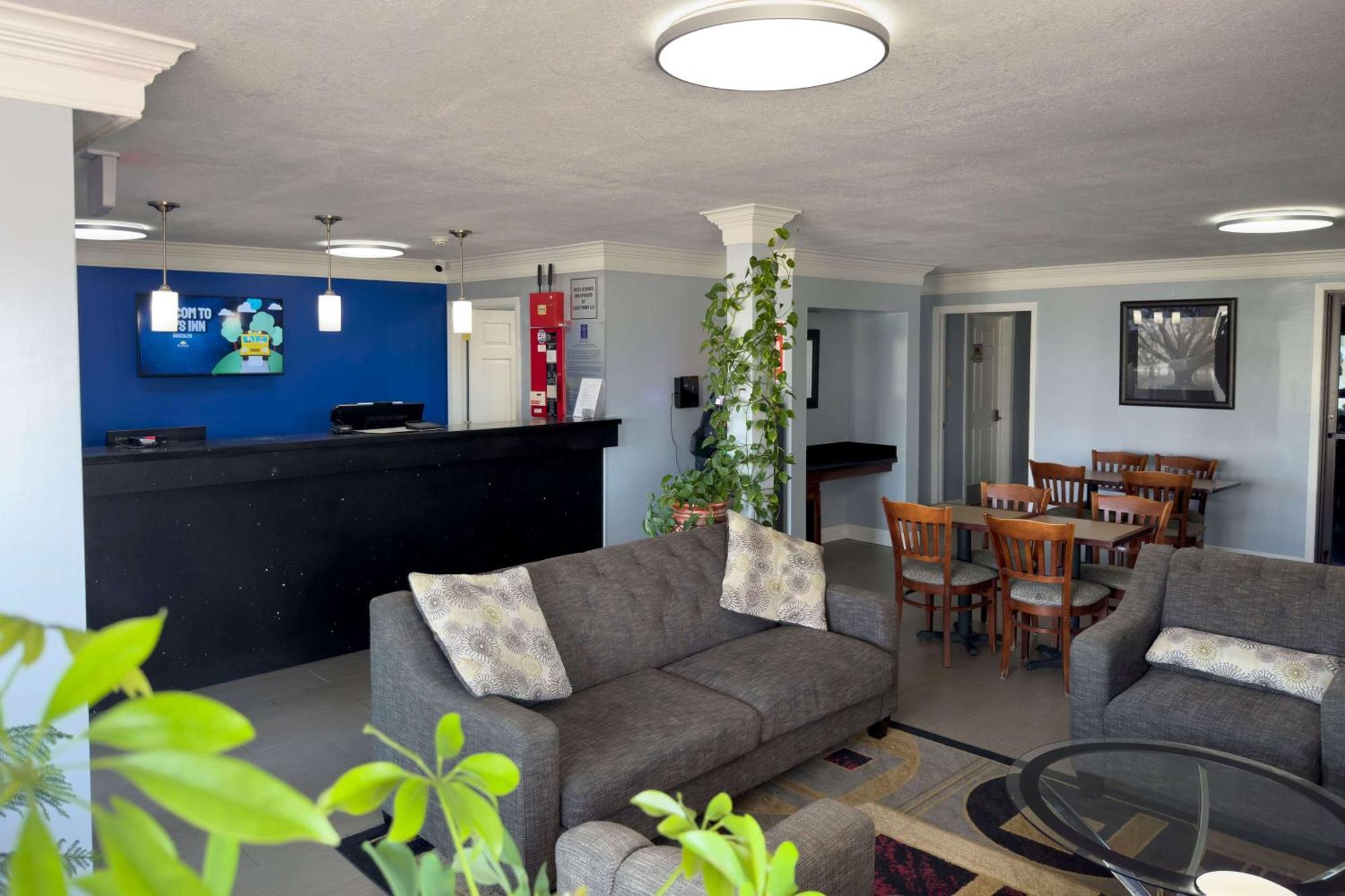 Days Inn By Wyndham Gonzales Buitenkant foto